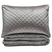 Load image into Gallery viewer, Grey Quilt Set
